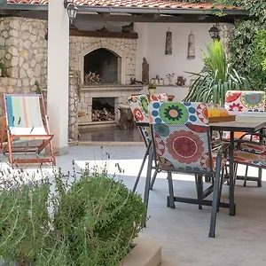 Apartament In, Trogir